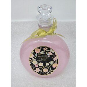 Simple Pleasures Eucalyptus White Tea Scented Bubble Bath 24.6 Fl Oz